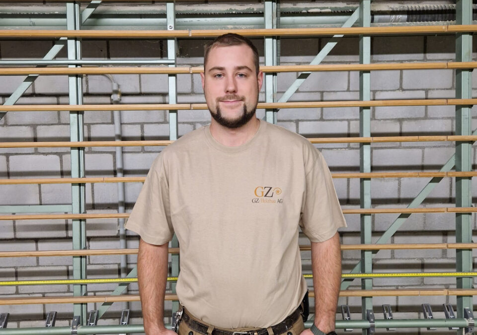 Michael Gugger ist Holzbau-Meister mit eidg. Fachausweis